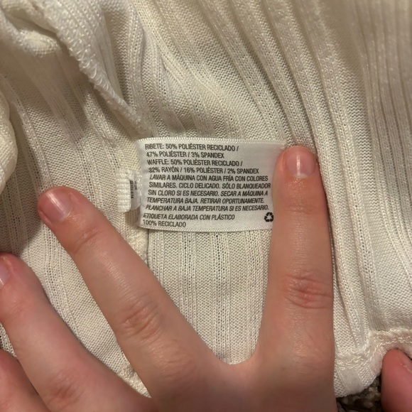 Grey and Cream Medium Asymmetrical Color Block Long Sleeve Sweater - Picture 3 of 7